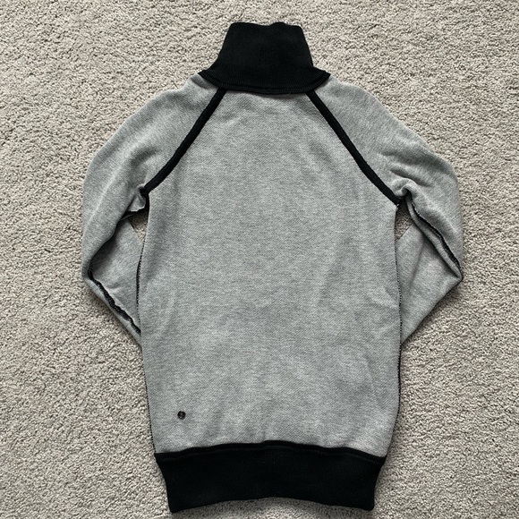 Reversible lululemon zip up sweater - Picture 2 of 5